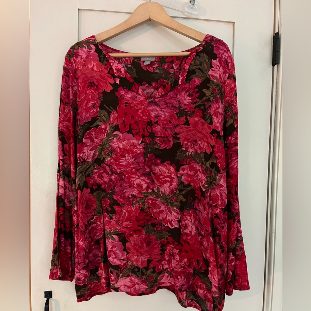 J Jill blouse, romantic floral for fall! Size large